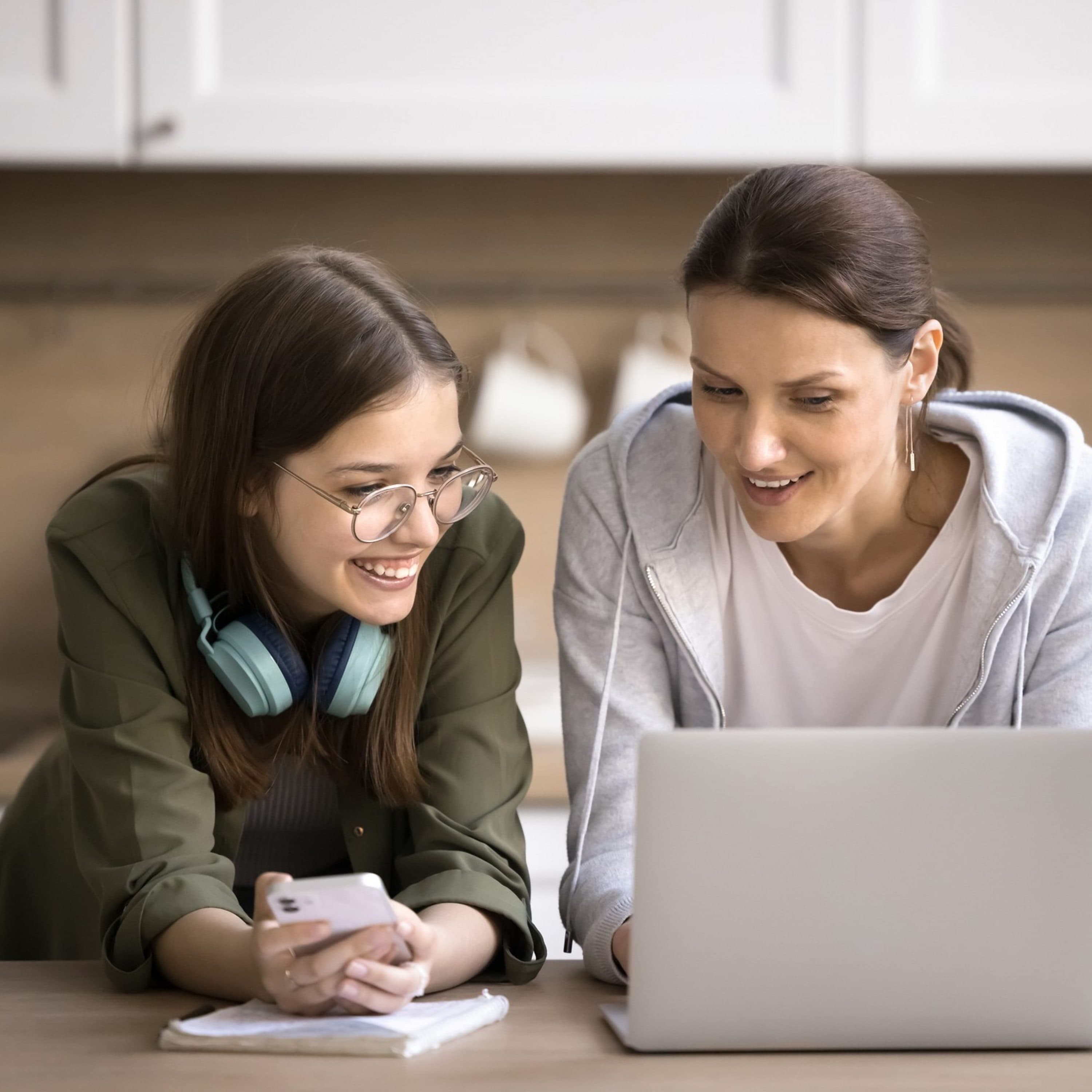 Digital parenting