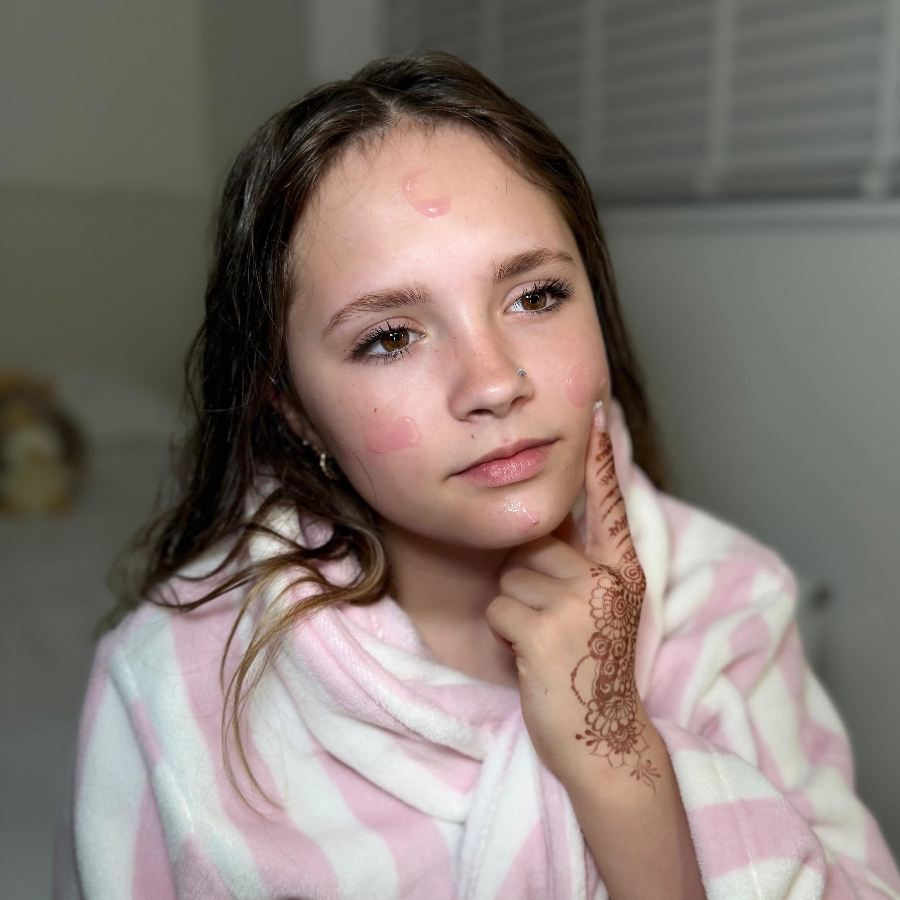 The kid-fluencers selling younger looking skin