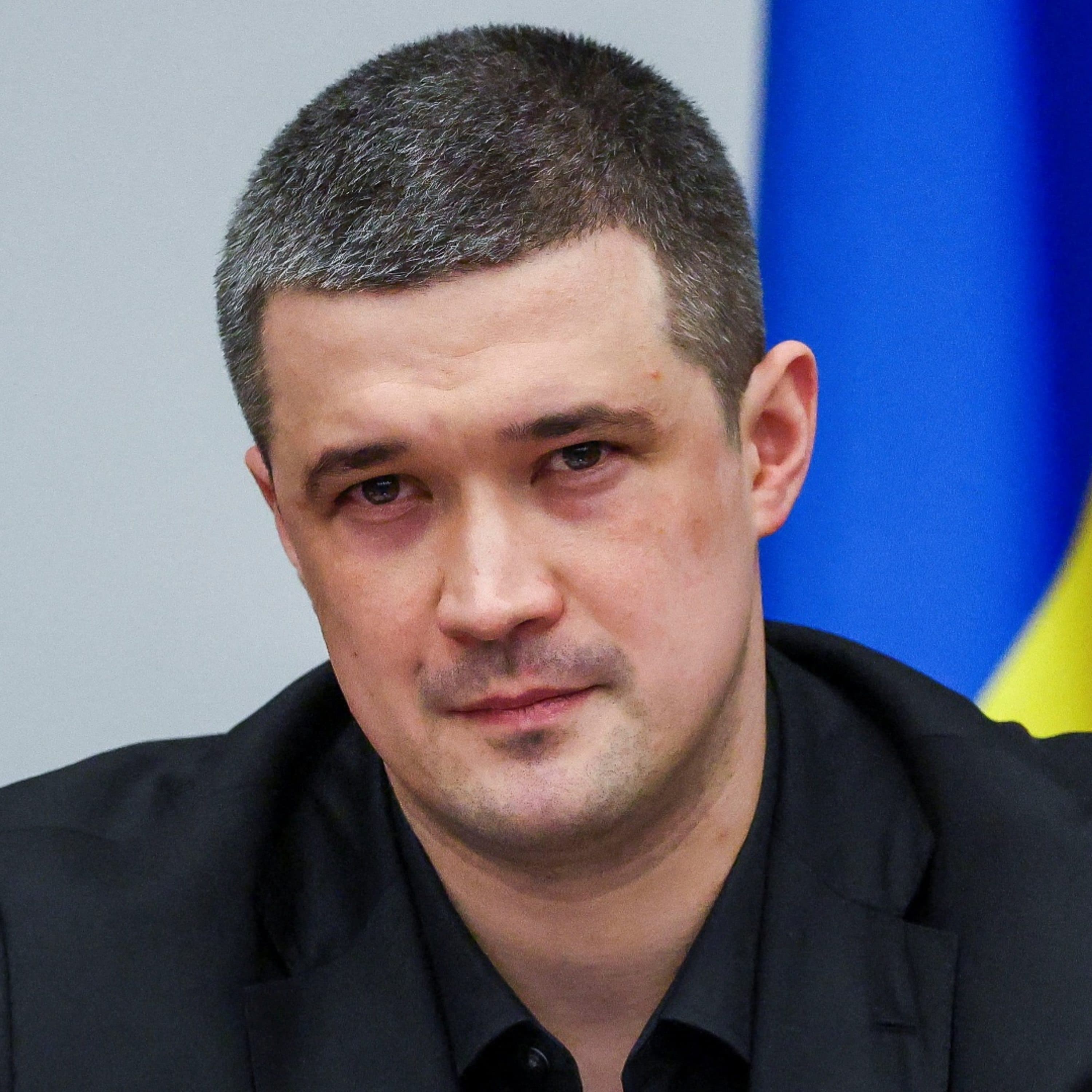 Zelensky fires popular defence minister