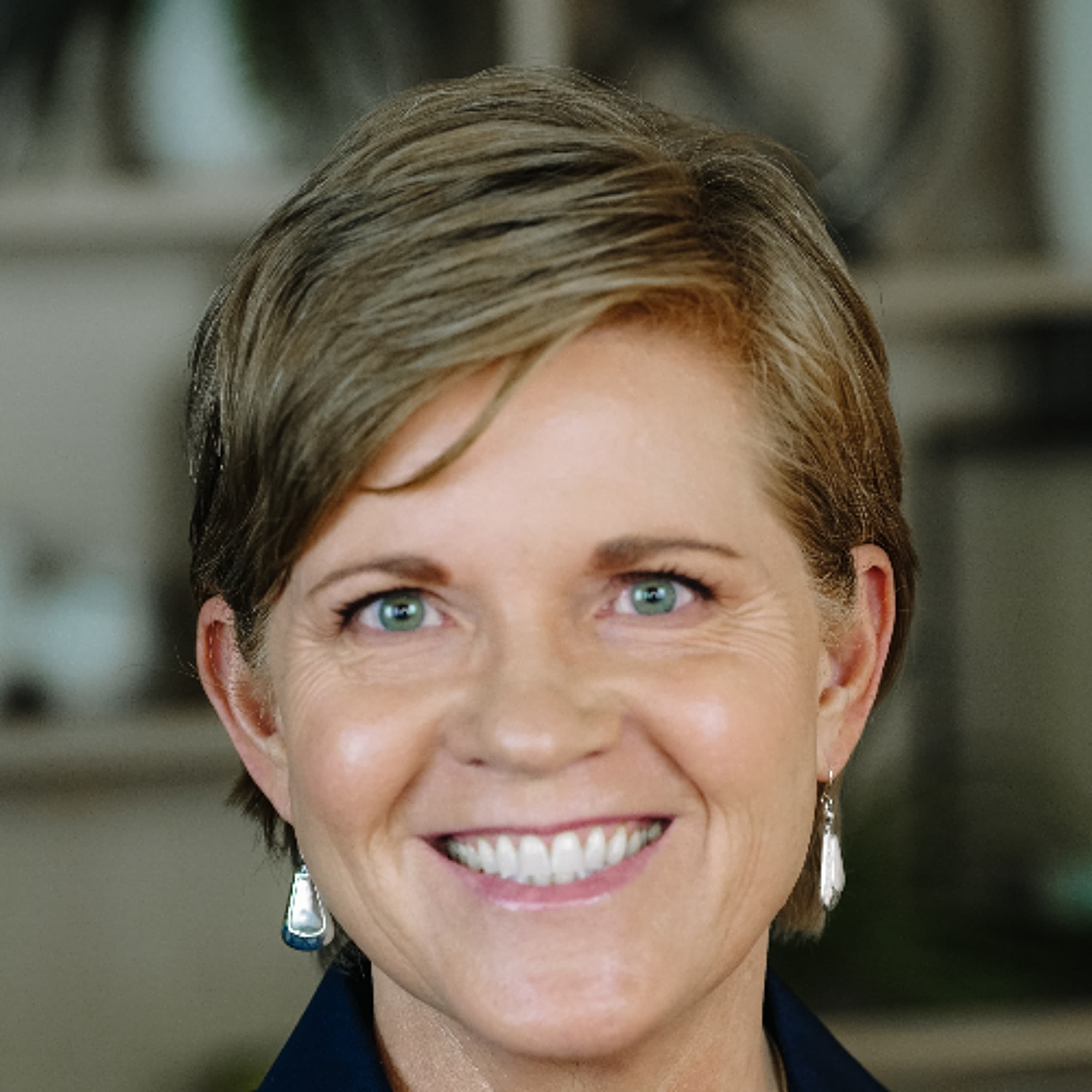 Michelle May, former family physician and a recovered yo-yo dieter