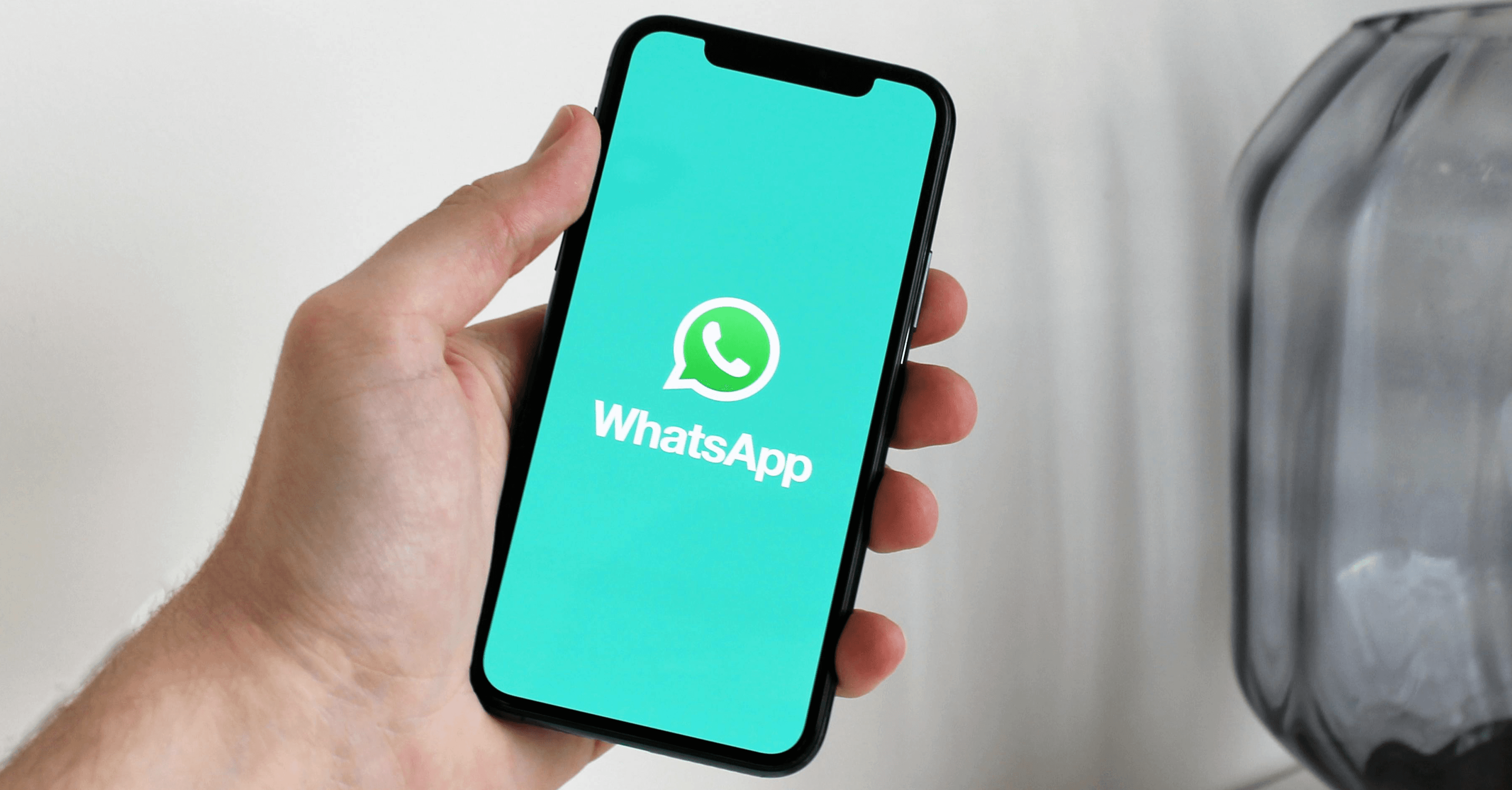 Pubblicità su Whatsapp Vivatech2025 Starship e ISS