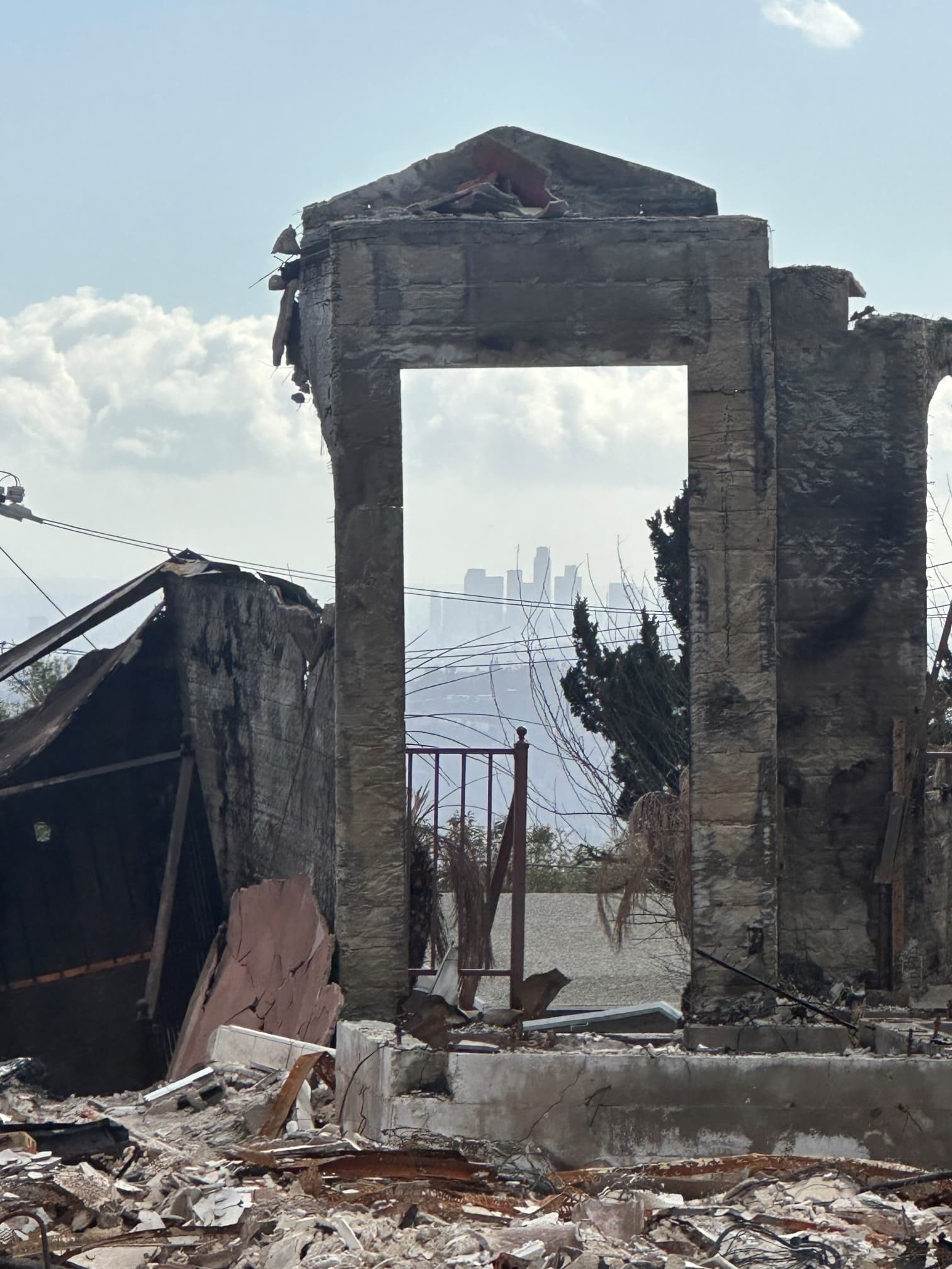 The Art Box - Episode 339 - From Ashes, Roses Bloom - Shannon McConnell's Eaton Fire Story