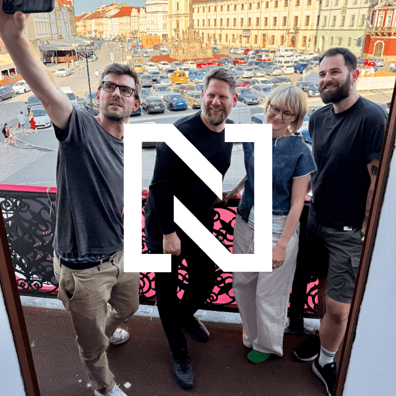 Káva za 260 korun, fontána z Wishe a výhled na kapoty aut. O českých městech, která přicházejí o duši