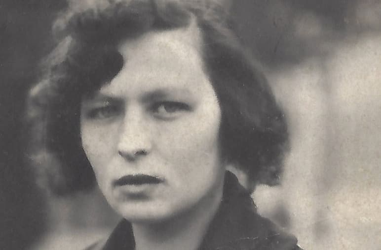 Vai zini, kā Johanna Lipke ar šņaucamo tabaku piemānīja policistu suņus?