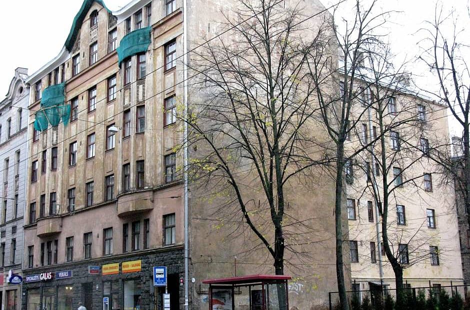 Vai zini, ka kara laikā pie Ziedoņdārza Žanis Lipke slēpa ebrejus?