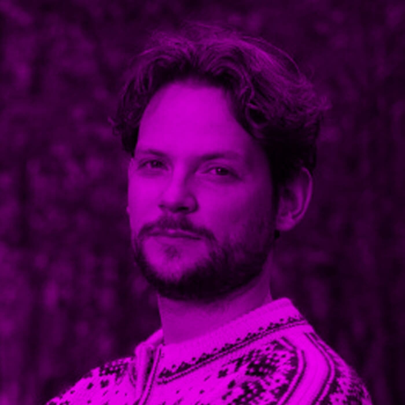 Tom Hofland, schrijver en podcastmaker