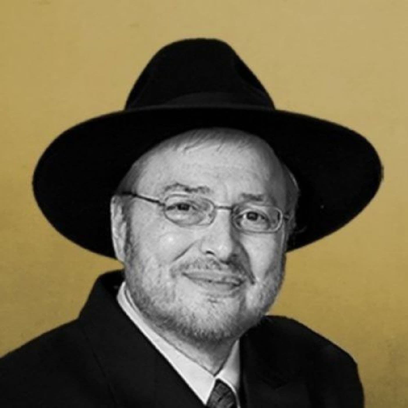 Yom Tov Sheni Visitors to and From Eretz Yisroel-A Guide to Multiple Halachic Quandaries