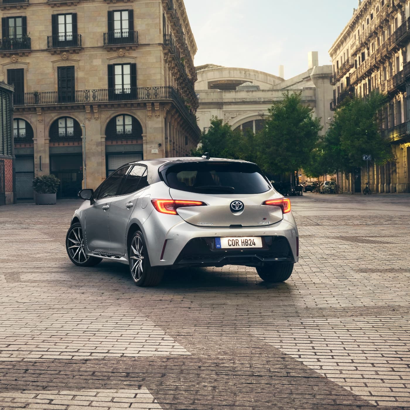 ELÉCTRICOS, HÍBRIDOS O TÉRMICOS: ¿Qué coche CONTAMINA más?