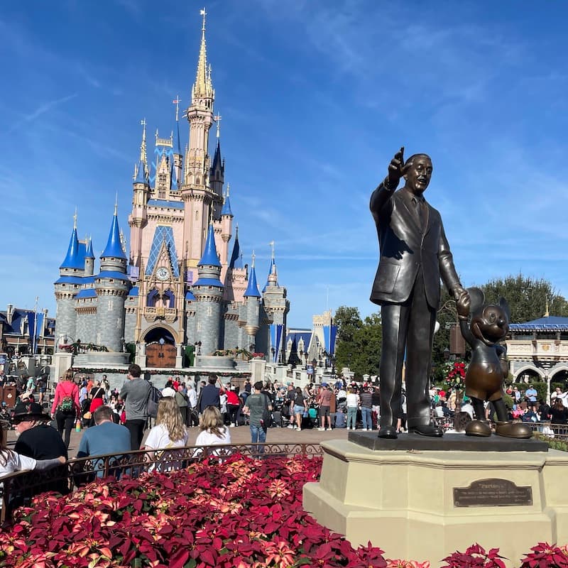 The Merriest Place On Earth - Magic Kingdom - With Host Jeremy
