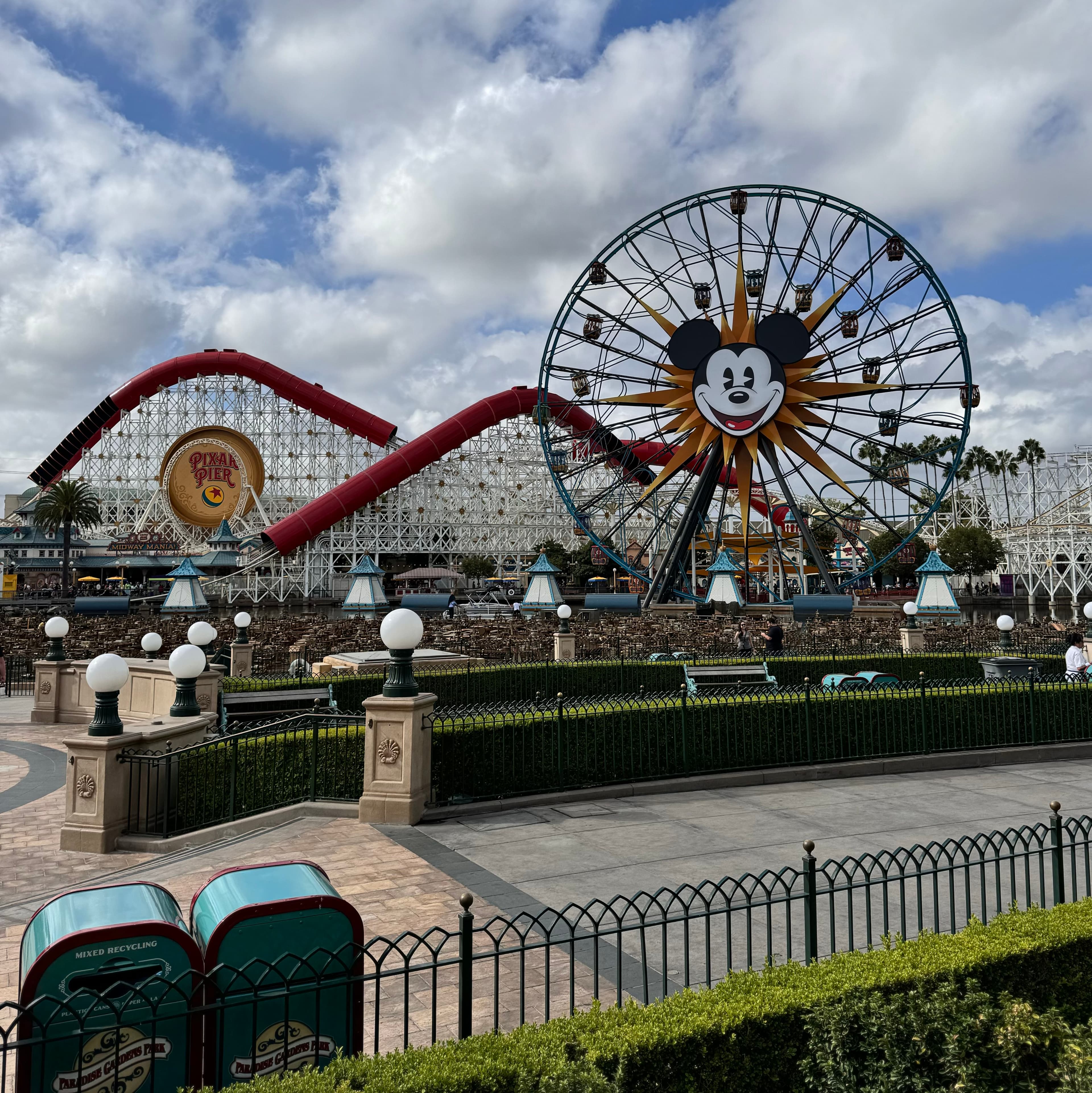 Full Walkabout of Disney California Adventure Park with Host Ric