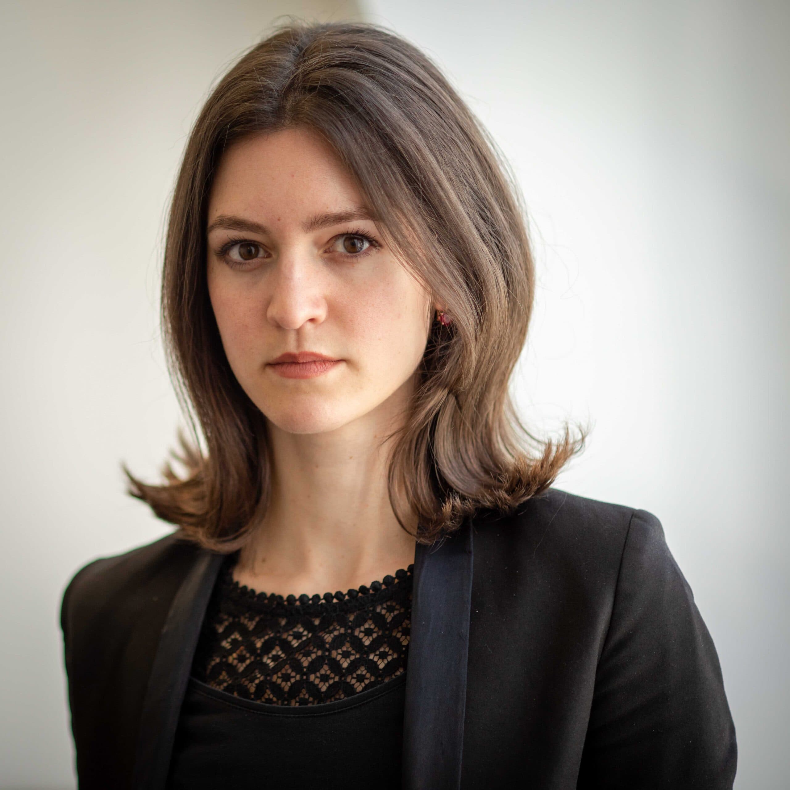 Julia Ebner über Undercover-Recherchen bei Incels und Rechtsextremen